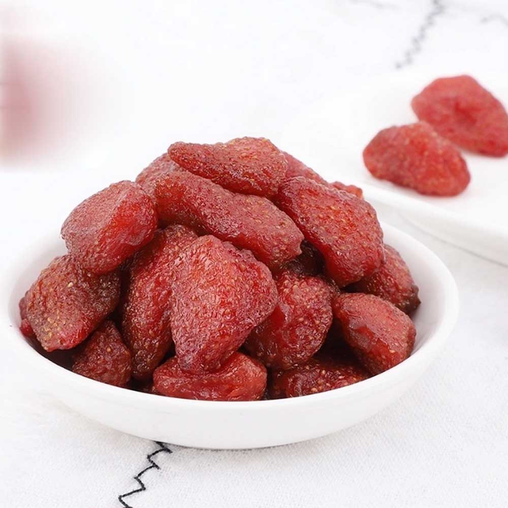 Dâu Tây Lắc Xí Muội Dẻo Ngon - Ăn Vặt Gây Nghiện, Giao Nhanh Dâu Tây Lắc Xí Muội Dẻo Ngon - Ăn Vặt Gây Nghiện, Giao Nhanh