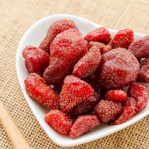 Dâu Tây Lắc Xí Muội Dẻo Ngon - Ăn Vặt Gây Nghiện, Giao Nhanh